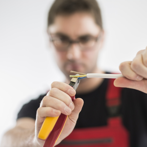 Elektroniker bei Elektro Kotz in Maihingen