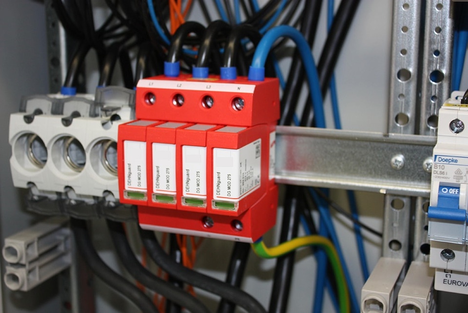 U berspannungsschutz bei Elektro Kotz in Maihingen